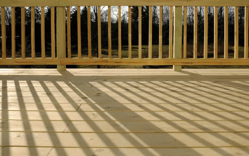 beautiful-yellow-pine-deck_result